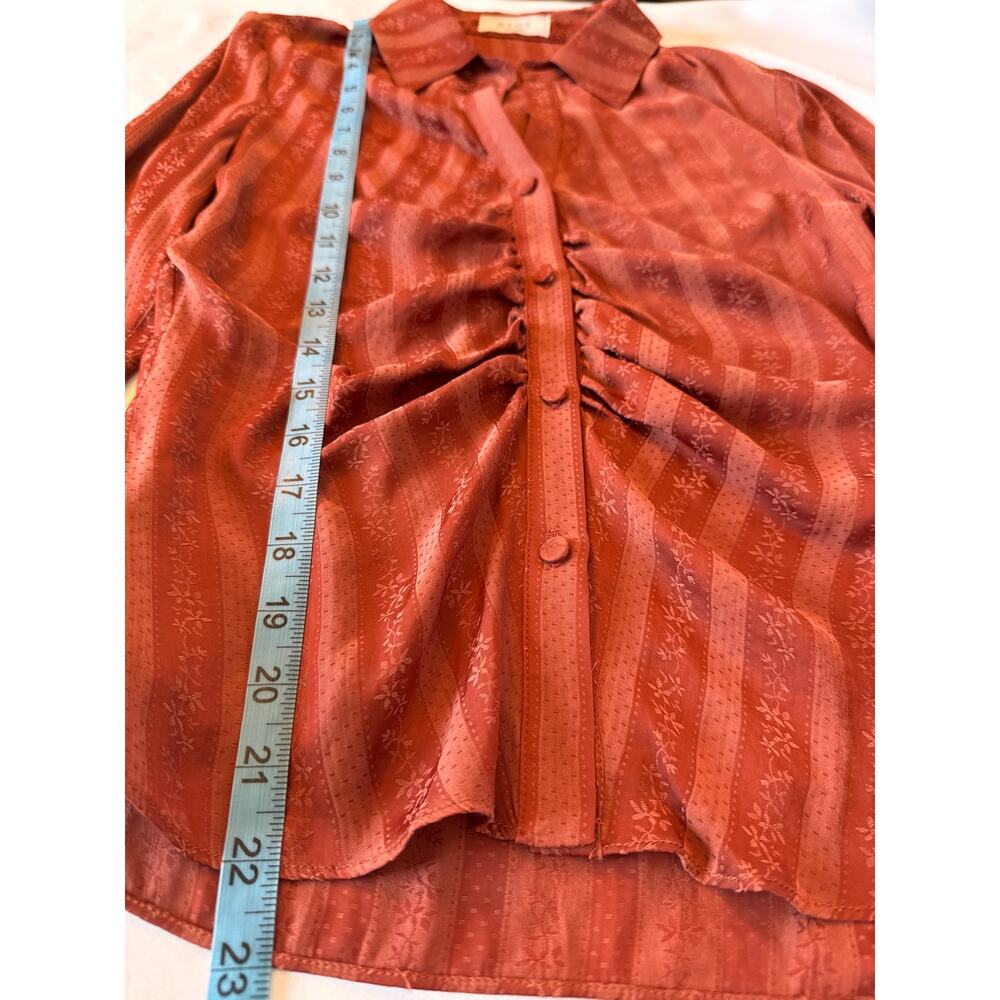 70s Retro Style Blouse Rust Orange Cloth Tonal Buttons Pointed Collar Size XS - Picture 3 of 9